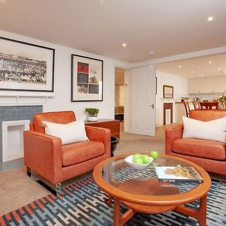 1 Perfectly Located Stylish, Comfortable Apartment Sidmouth Eksteriør billede