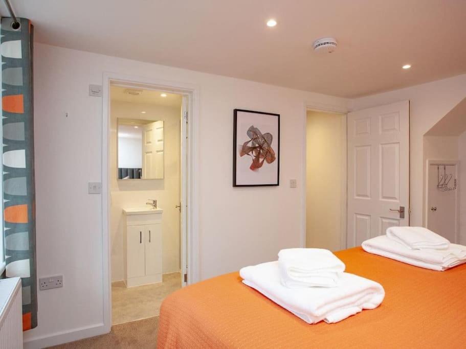 1 Perfectly Located Stylish, Comfortable Apartment Sidmouth Eksteriør billede