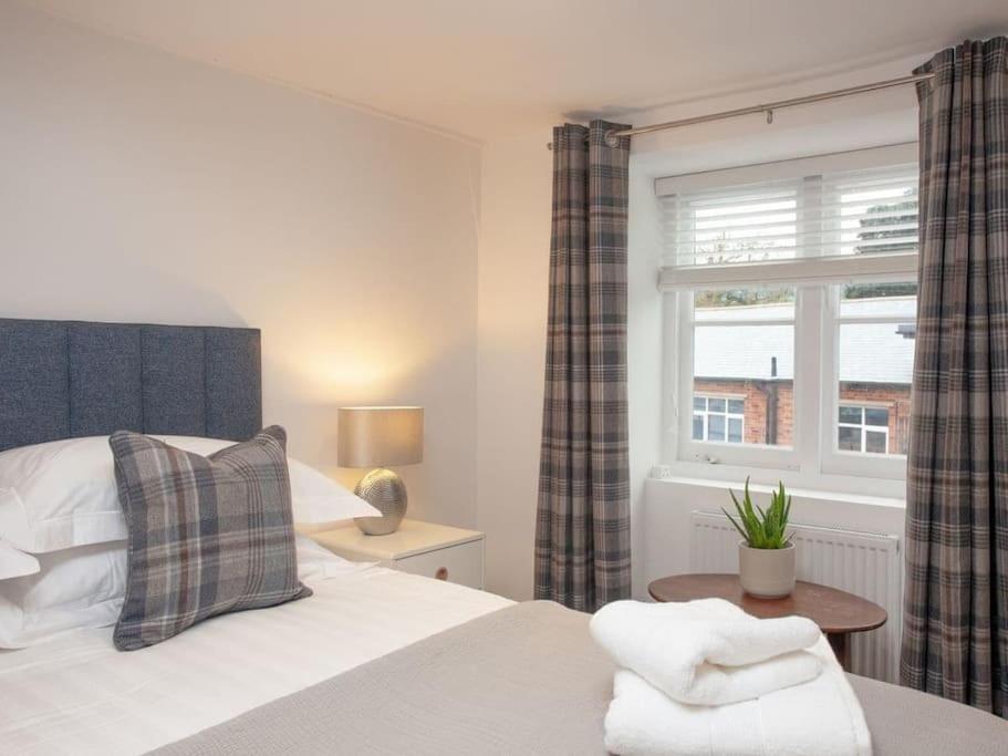 1 Perfectly Located Stylish, Comfortable Apartment Sidmouth Eksteriør billede