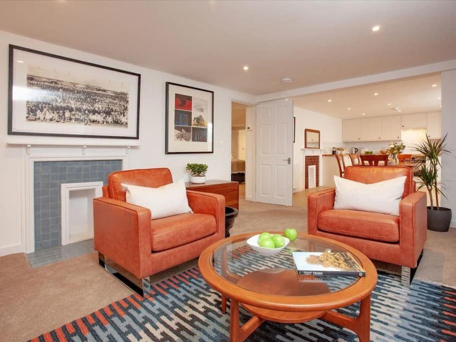 1 Perfectly Located Stylish, Comfortable Apartment Sidmouth Eksteriør billede